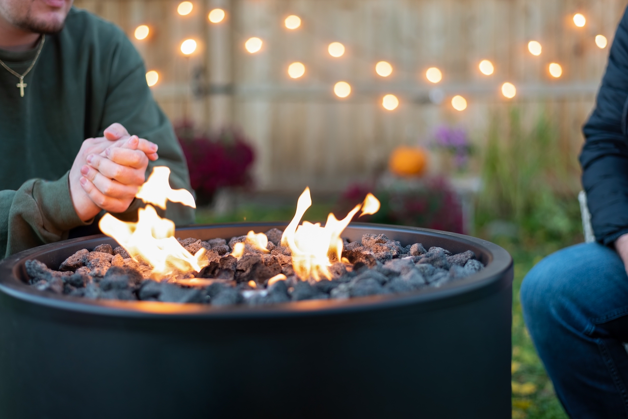 5 Benefits of Adding a Firepit to Your Yard